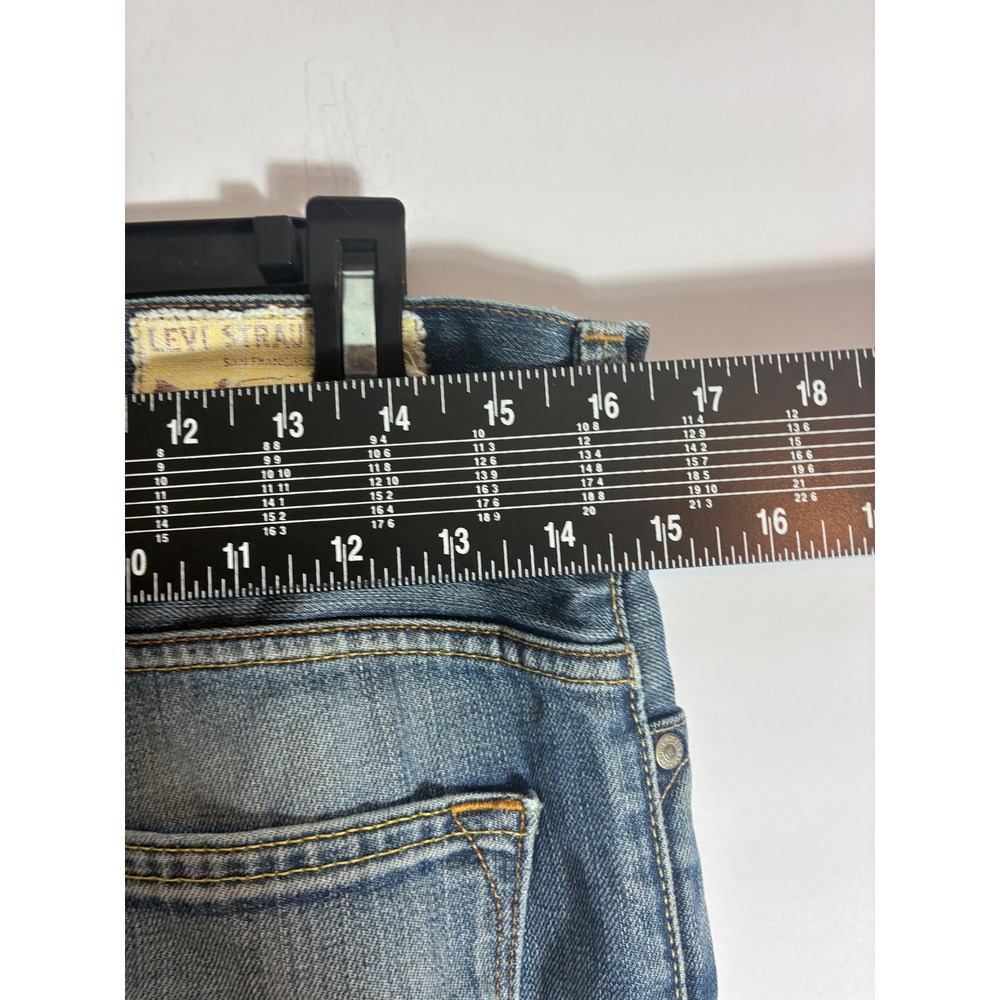 Levis 506 Standard Straight Leg Jeans Blue Faded Distressed Grunge Mens 33x31 - Picture 6 of 8